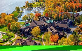 Fairmont Chateau Montebello